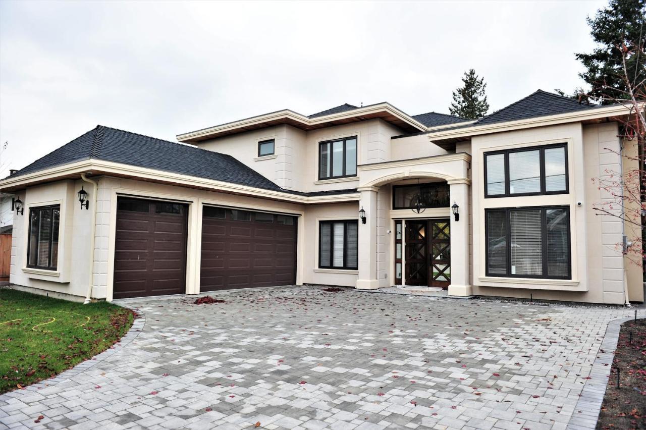 Villa Brand New Luxury House Richmond Esterno foto